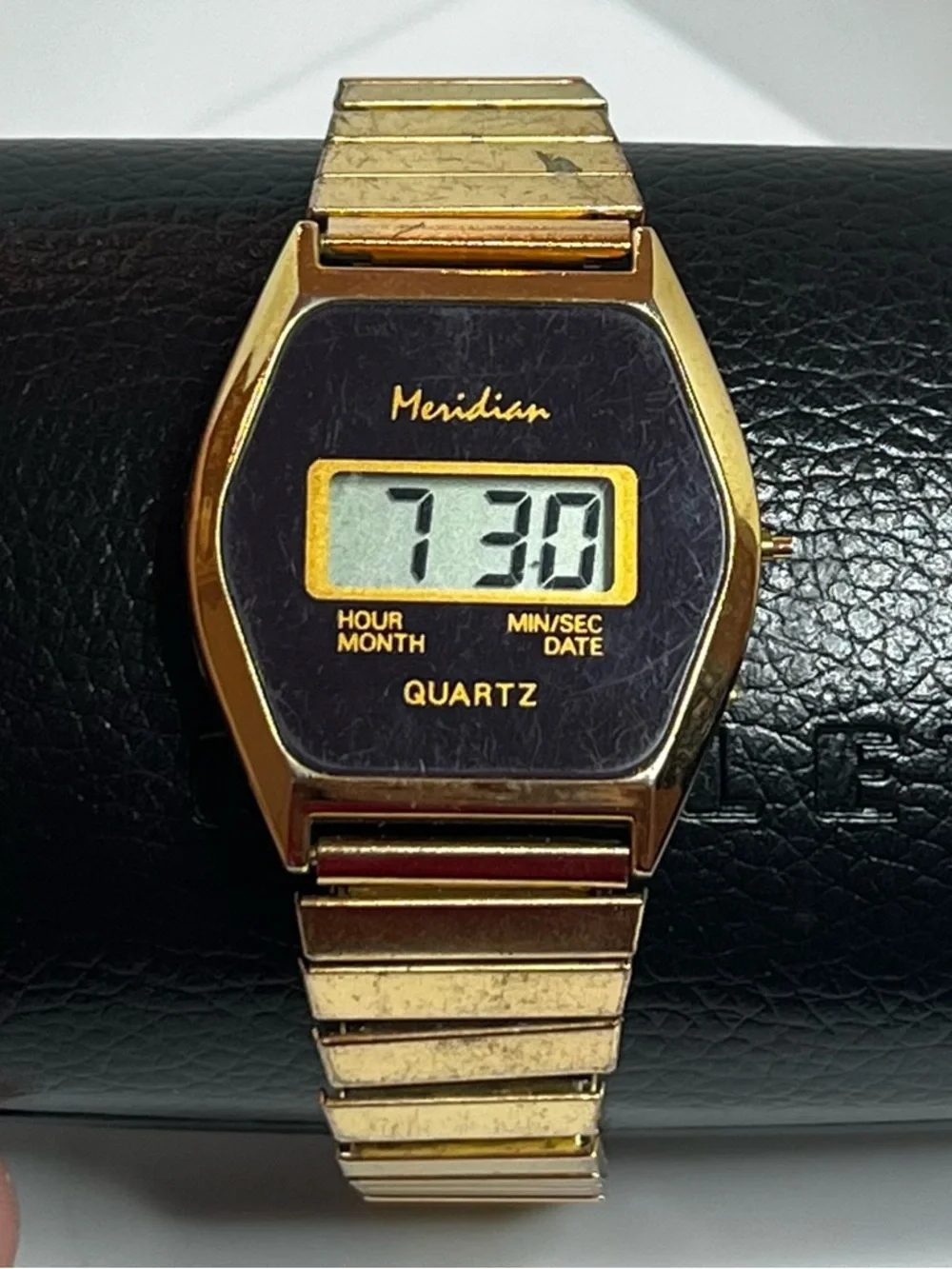 Vintage Meridian Men’s Digital Watch- Twist Flex Band: Works 100% New Battery -